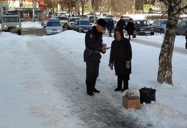 Курских бабушек-торговок оштрафовали на 700 тысяч рублей за незаконную предпринимательскую деятельность